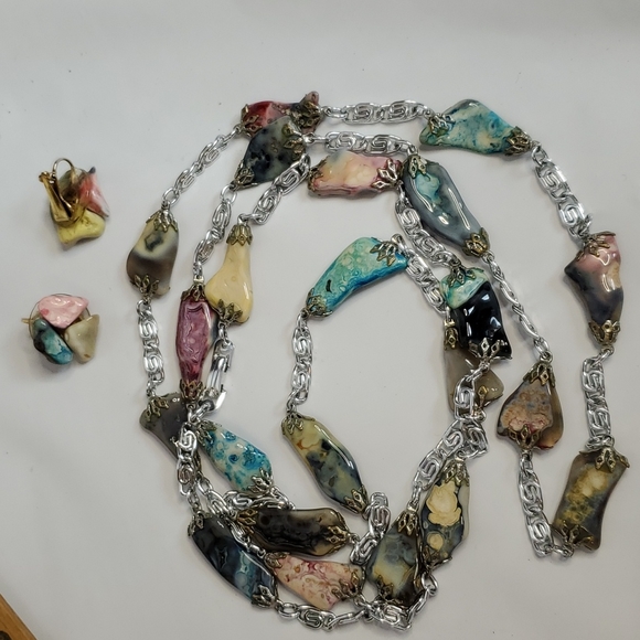 Made in 🇩🇪 Germany Jewelry - Vintage Stone and Silver coloured Necklace and Earrings made in Germany